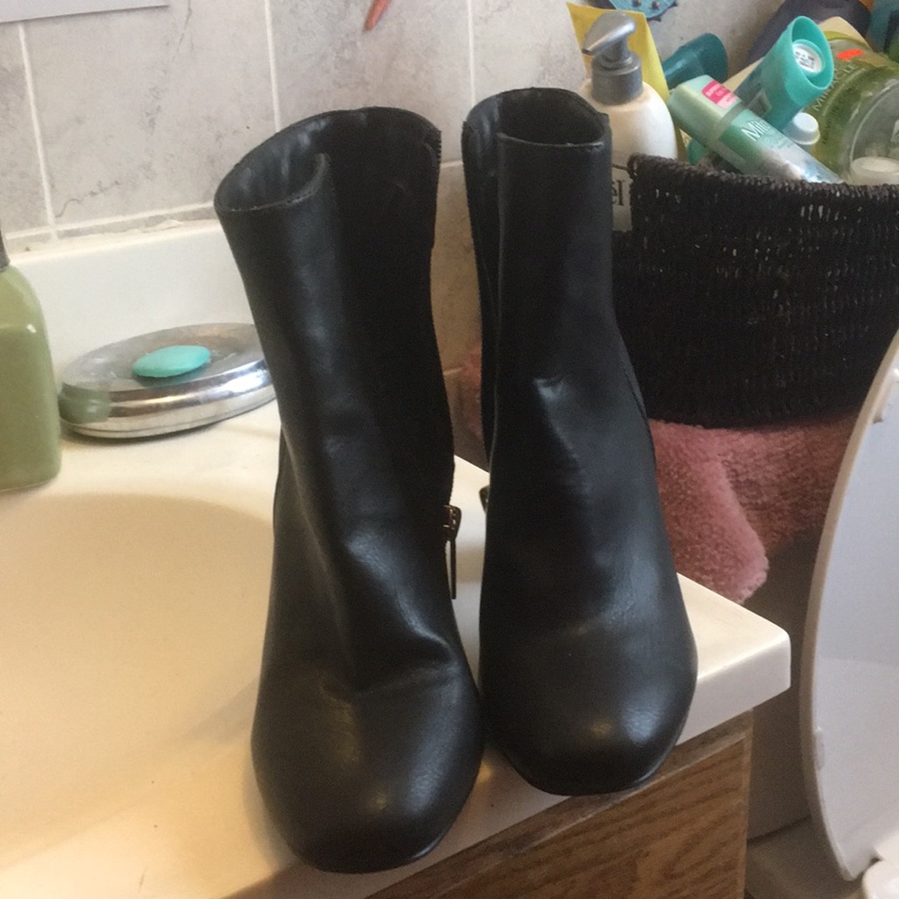 Express booties